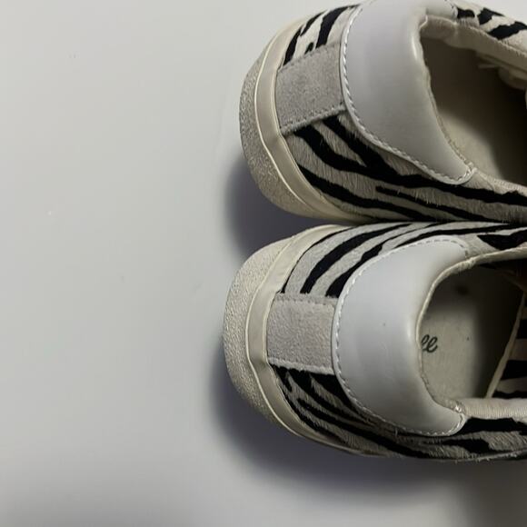 MADEWELL SIDEWALK‎ ZEBRA LOW TOP SNEAKERS SIZE W 7.5M , M 6M - Picture 4 of 6
